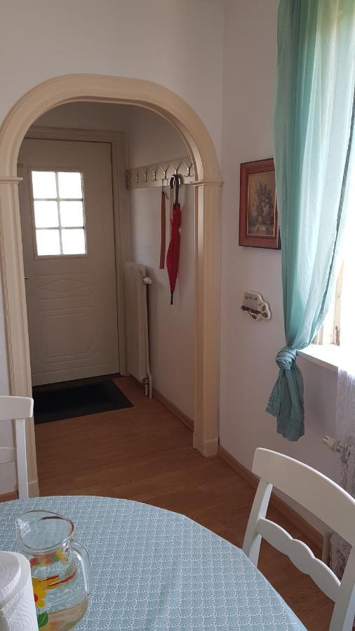 Trevligt Hus Med Egen Gard Och Fri Wifi, Emmaboda Kommun, Lindas Bagian luar foto