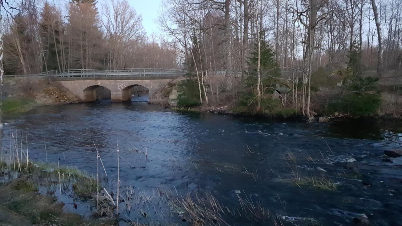 Trevligt Hus Med Egen Gard Och Fri Wifi, Emmaboda Kommun, Lindas Bagian luar foto